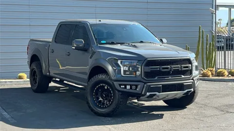 Gray 2018 Ford F-150 Raptor for sale in Indio, CA