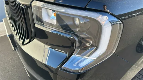 More photos of 2025 Ford Maverick Lobo Standard at Fiesta Ford, Inc., CA