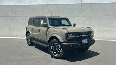 Gray 2025 Ford Bronco Outer Banks for sale in Indio, CA