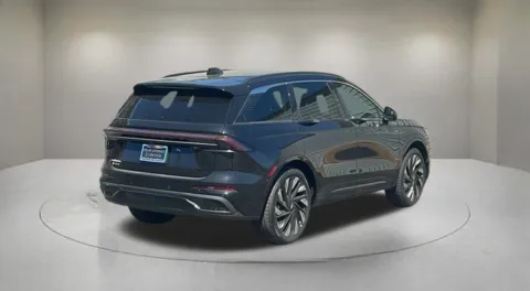 More photos of 2025 Lincoln Nautilus Black Label at Fiesta Ford, Inc., CA