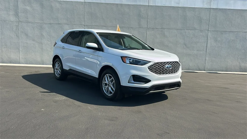 White 2024 Ford Edge SEL for sale in Indio, CA