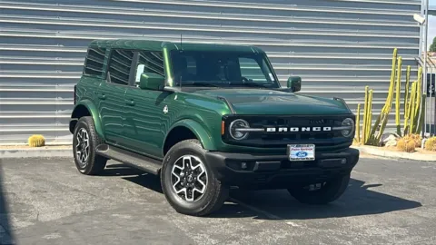 Green 2025 Ford Bronco Outer Banks for sale in Indio, CA