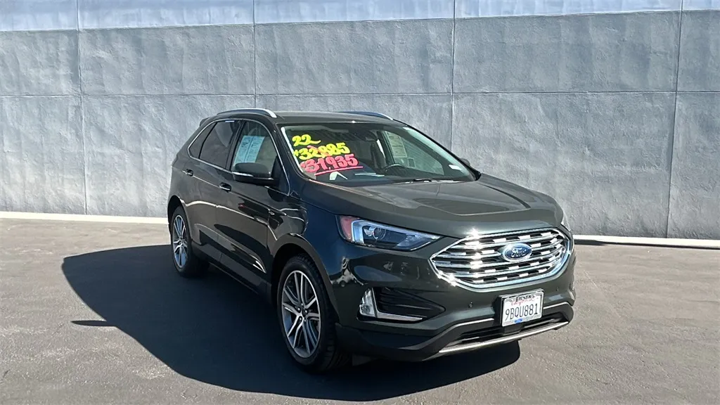 Green 2022 Ford Edge Titanium for sale in Indio, CA