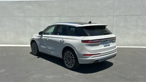More photos of 2022 Lincoln Corsair Reserve at Fiesta Ford, Inc., CA