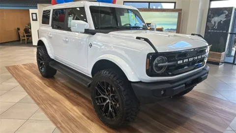 White 2025 Ford Bronco Outer Banks for sale in Indio, CA