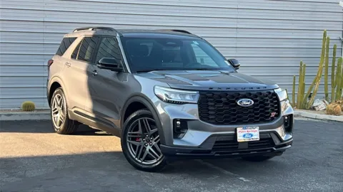 Gray 2025 Ford Explorer ST for sale in Indio, CA