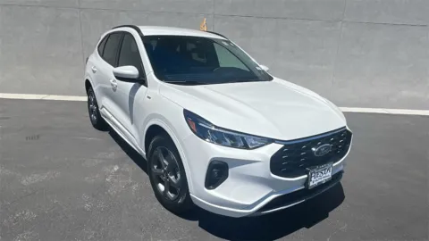White 2023 Ford Escape ST-Line Select for sale in Indio, CA