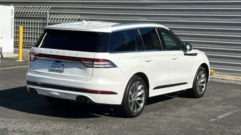 More photos of 2021 Lincoln Aviator Grand Touring at Fiesta Ford, Inc., CA