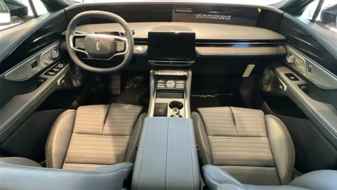 More photos of 2025 Lincoln Nautilus Reserve at Fiesta Ford, Inc., CA
