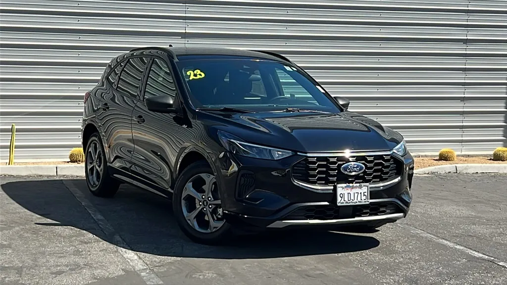 2023 Ford Escape Hybrid ST-Line for sale in Indio, CA