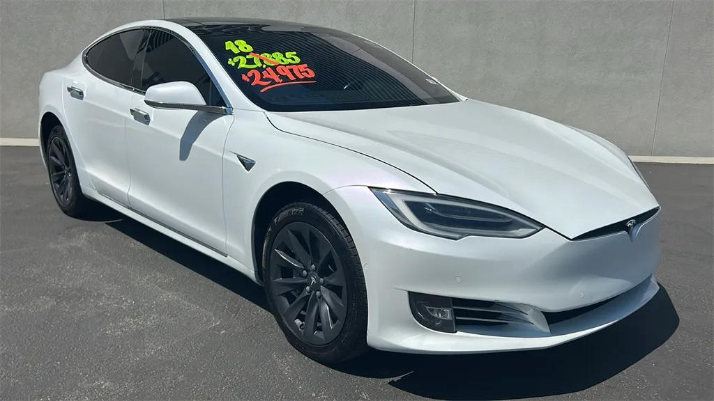 White 2018 Tesla Model S 75D for sale in Indio, CA