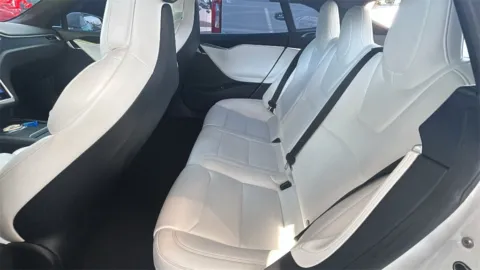 More photos of 2018 Tesla Model S 75D at Fiesta Ford, Inc., CA
