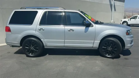 Another view of 2016 Lincoln Navigator Select for sale in Indio, CA at Fiesta Ford, Inc.