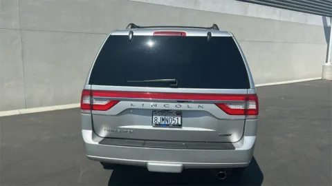 More photos of 2016 Lincoln Navigator Select at Fiesta Ford, Inc., CA