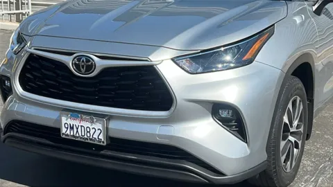 Another view of 2022 Toyota Highlander XLE for sale in Indio, CA at Fiesta Ford, Inc.
