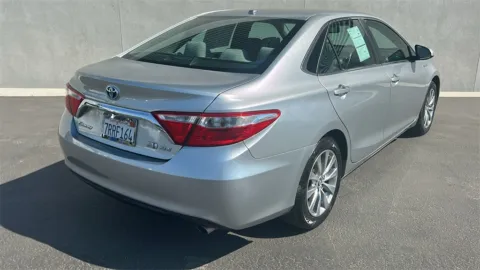 More photos of 2016 Toyota Camry Hybrid at Fiesta Ford, Inc., CA