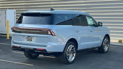 More photos of 2025 Lincoln Navigator Reserve at Fiesta Ford, Inc., CA