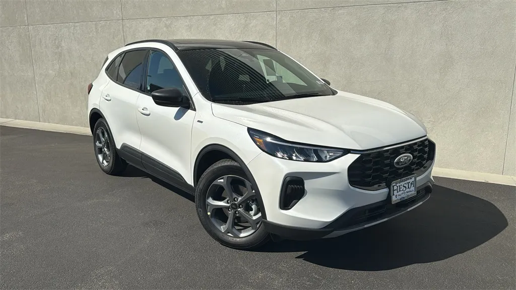 White 2025 Ford Escape ST-Line for sale in Indio, CA