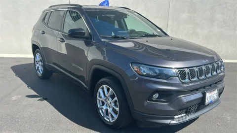 Gray 2023 Jeep Compass Latitude Lux for sale in Indio, CA