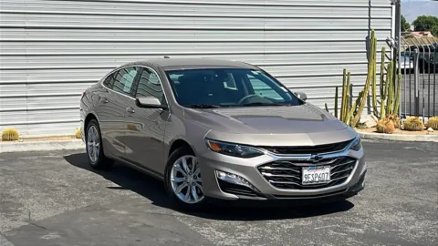 Gray 2022 Chevrolet Malibu LT for sale in Indio, CA