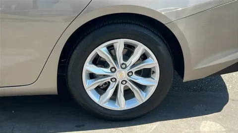 More photos of 2022 Chevrolet Malibu LT at Fiesta Ford, Inc., CA