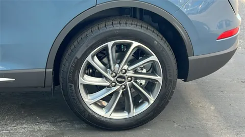 More photos of 2025 Lincoln Corsair Premiere at Fiesta Ford, Inc., CA