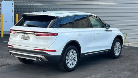 More photos of 2025 Lincoln Corsair Premiere at Fiesta Ford, Inc., CA