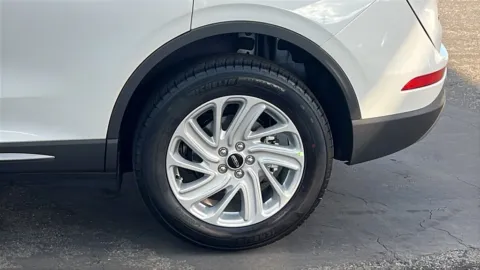 More photos of 2025 Lincoln Corsair Premiere at Fiesta Ford, Inc., CA