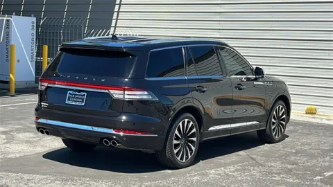 More photos of 2020 Lincoln Aviator Plug-In Hybrid Black Label Grand Touring at Fiesta Ford, Inc., CA