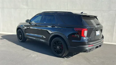 More photos of 2022 Ford Explorer ST at Fiesta Ford, Inc., CA