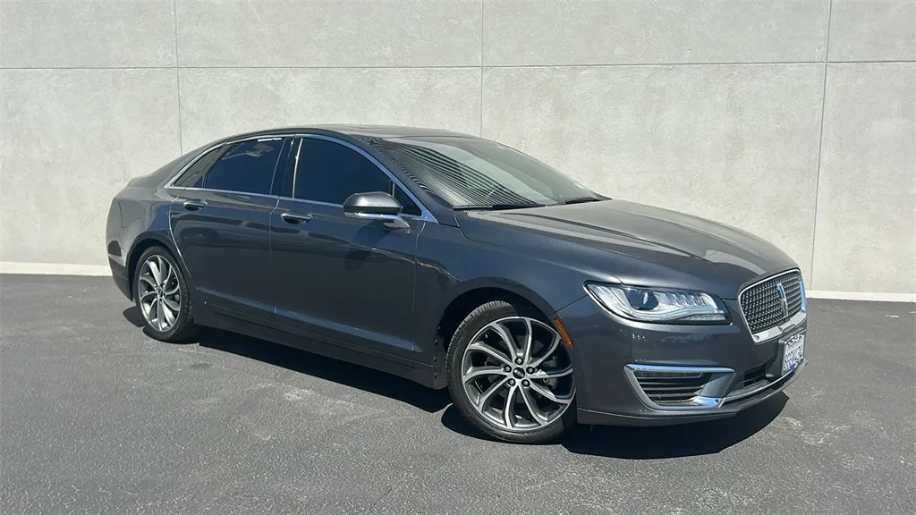 Gray 2019 Lincoln MKZ Hybrid Reserve for sale in Indio, CA