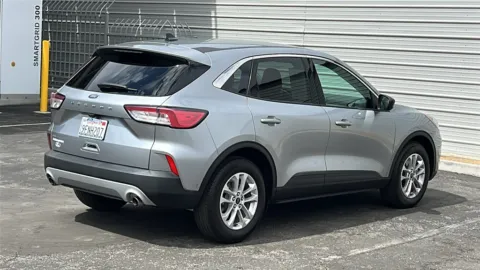 More photos of 2022 Ford Escape SE at Fiesta Ford, Inc., CA