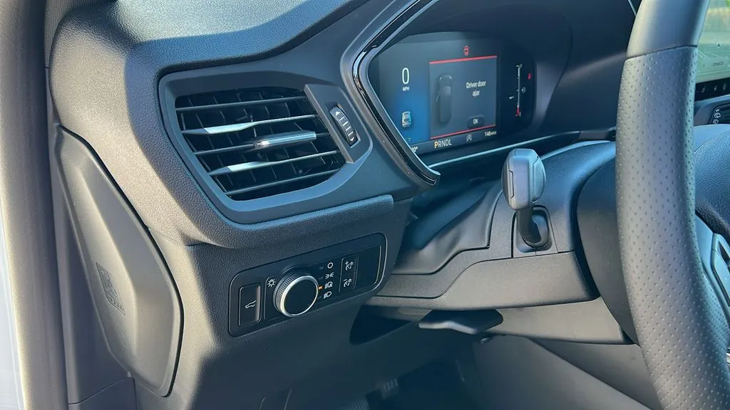 Ford Escape photo 14