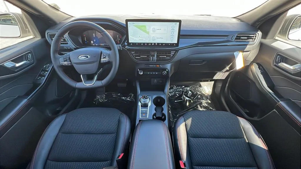 Ford Escape photo 7