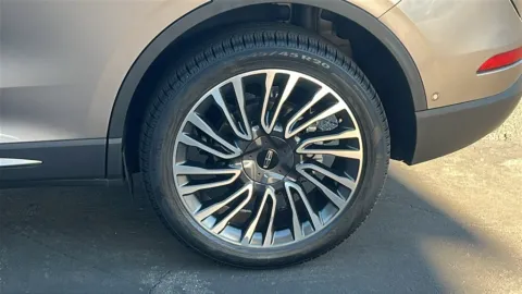 More photos of 2021 Lincoln Corsair Reserve at Fiesta Ford, Inc., CA