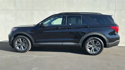 More photos of 2022 Ford Explorer XLT at Fiesta Ford, Inc., CA