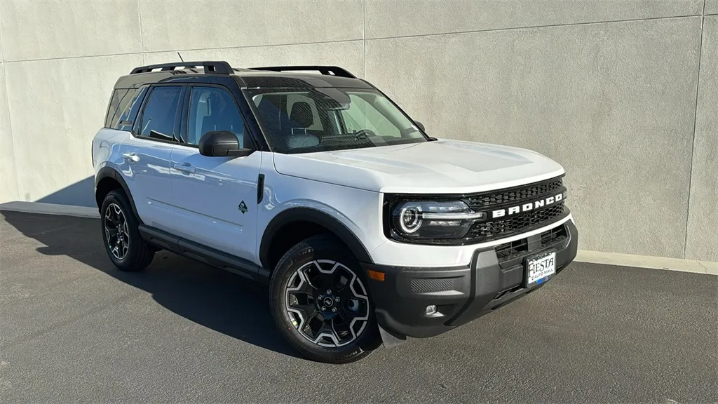 White 2025 Ford Bronco Sport Outer Banks for sale in Indio, CA