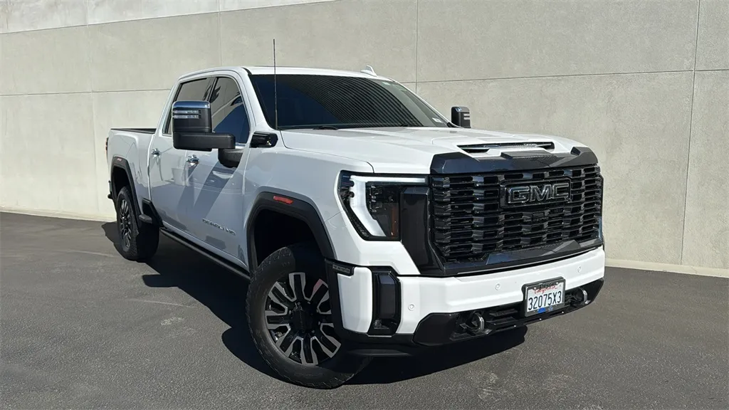White 2024 GMC Sierra 2500HD Denali Ultimate for sale in Indio, CA