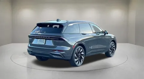 More photos of 2026 Lincoln Nautilus Black Label at Fiesta Ford, Inc., CA