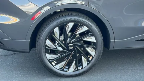 More photos of 2026 Lincoln Nautilus Black Label at Fiesta Ford, Inc., CA