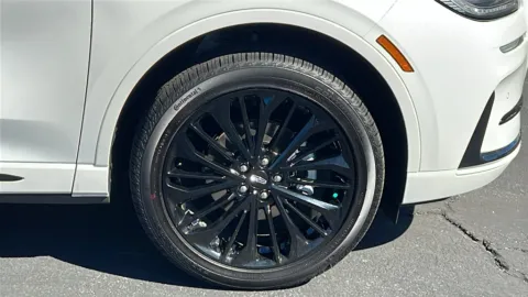 More photos of 2025 Lincoln Corsair Premiere at Fiesta Ford, Inc., CA