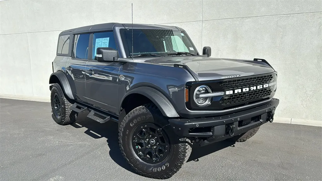 Gray 2023 Ford Bronco Wildtrak for sale in Indio, CA