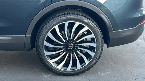 More photos of 2022 Lincoln Nautilus Black Label at Fiesta Ford, Inc., CA