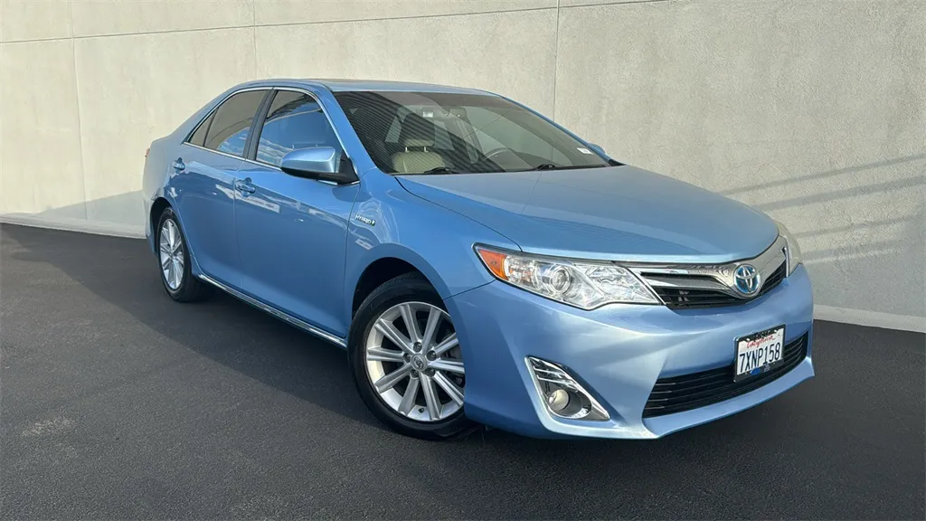 2012 Toyota Camry Hybrid XLE for sale in Indio, CA