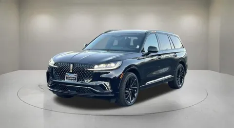 Photos of 2025 Lincoln Aviator Reserve for sale in Indio, CA at Fiesta Ford, Inc.