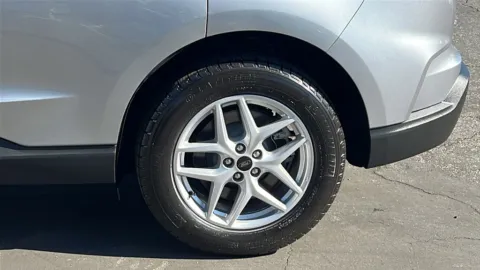 More photos of 2023 Ford Edge SEL at Fiesta Ford, Inc., CA