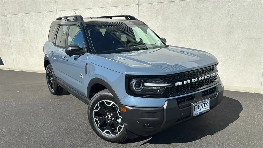 Gray 2025 Ford Bronco Sport Outer Banks for sale in Indio, CA