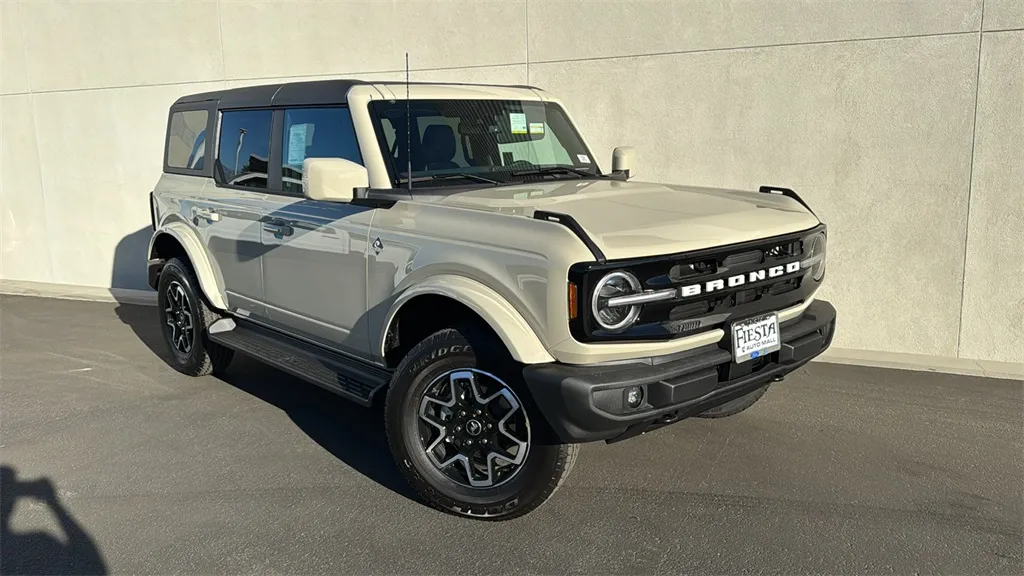 2025 Ford Bronco Outer Banks for sale in Indio, CA