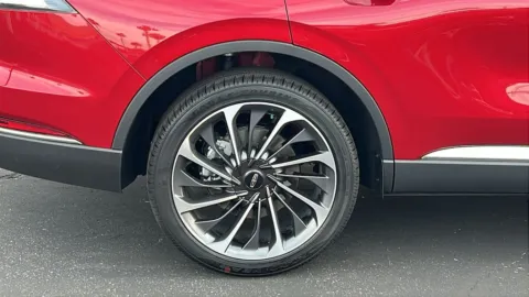 More photos of 2026 Lincoln Aviator Reserve at Fiesta Ford, Inc., CA