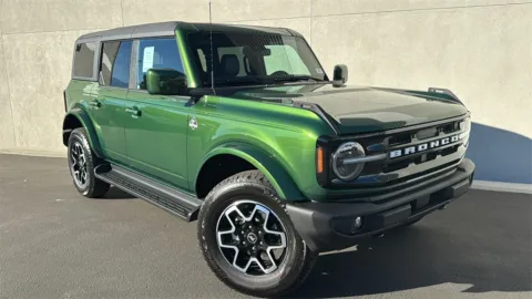 Green 2025 Ford Bronco Outer Banks for sale in Indio, CA